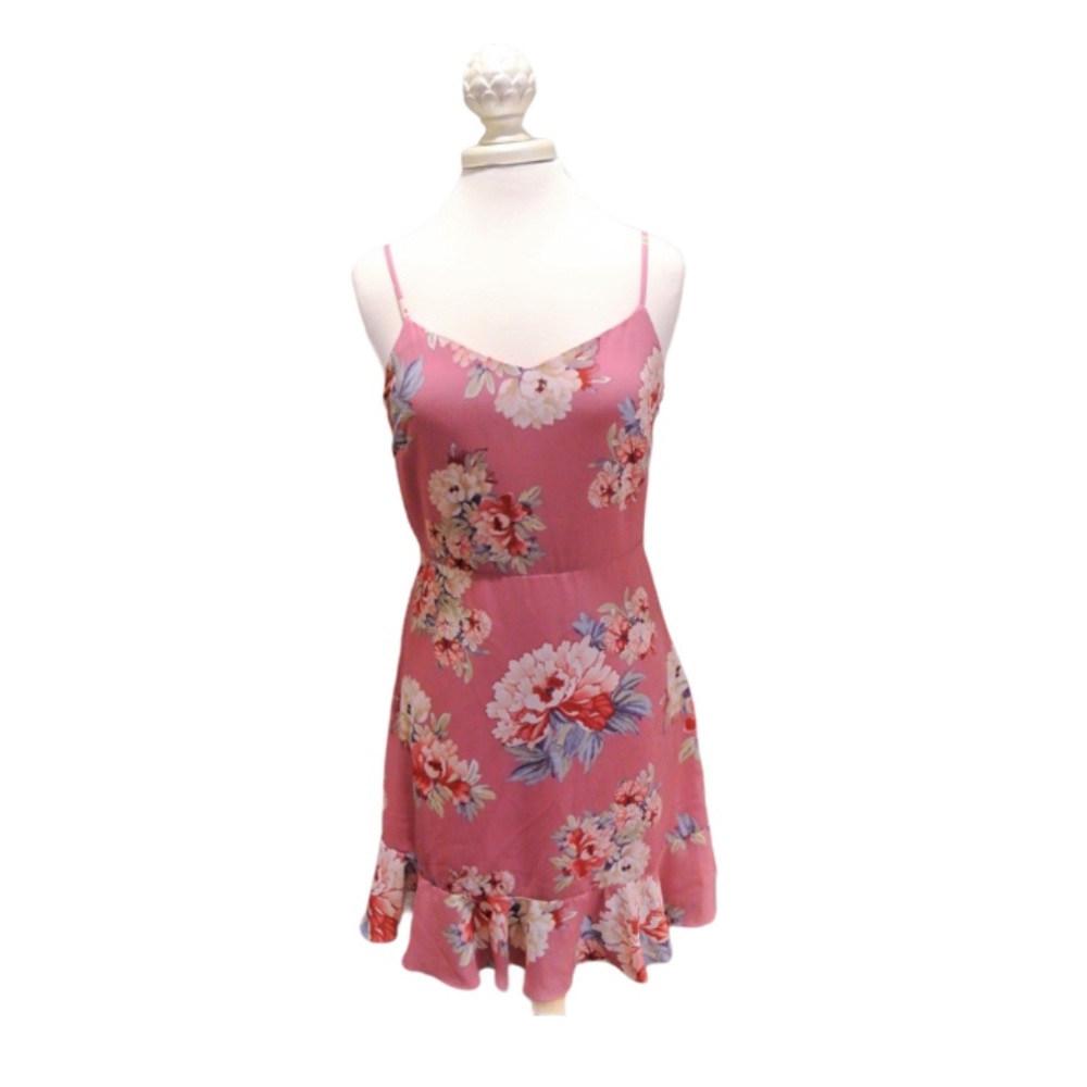 Vestique Floral Dress